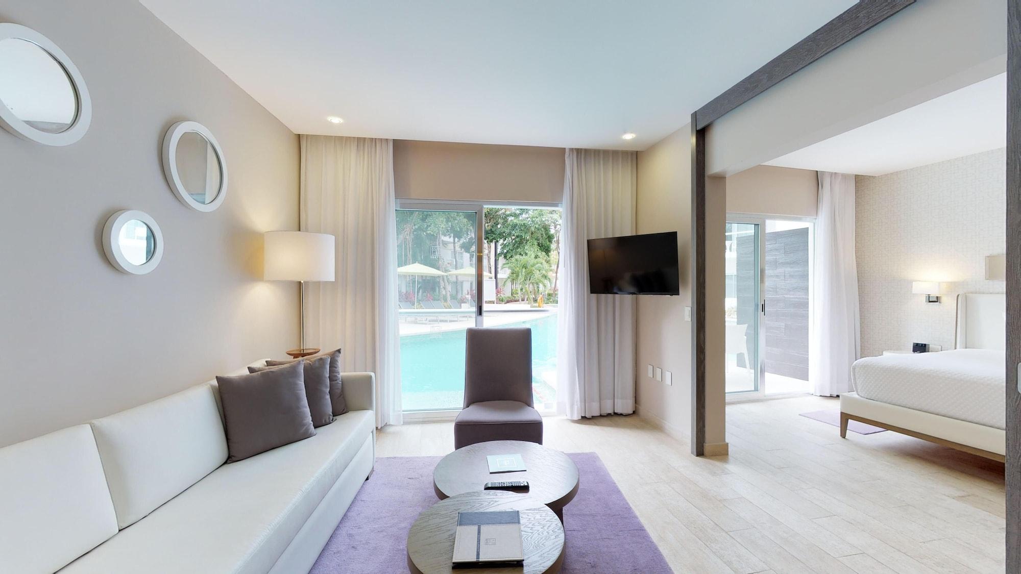 Residences At The Fives Playa del Carmen Exterior foto
